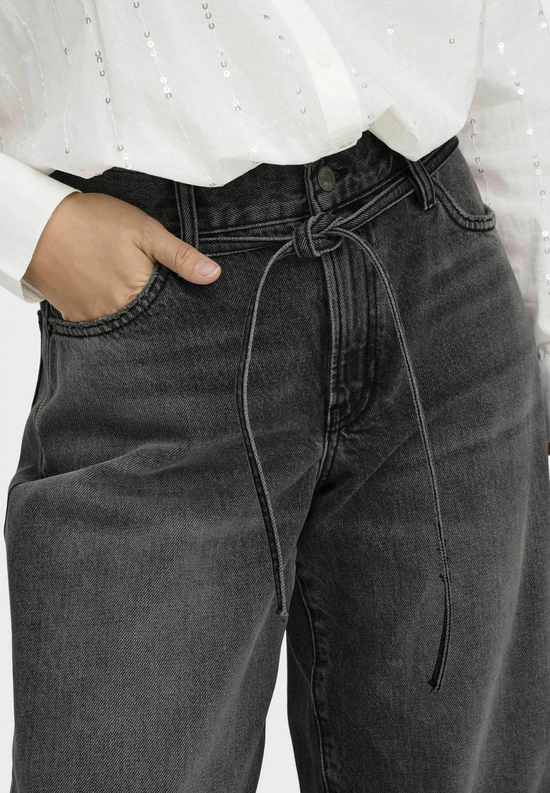 Largo Rebel — Washed Black